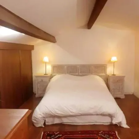 Prázdninový dům Maison De 3 Chambres Avec Terrasse Et Wifi A Borgo